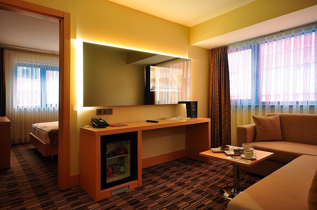 Starton Hotel Ankara Pokoj fotografie